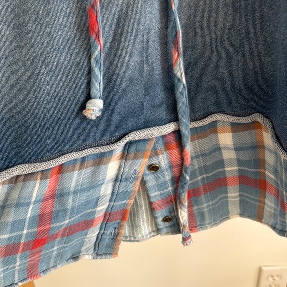 ANTHROPOLOGIE l Cloth & Stone Blue Plaid Layered Hoodie 100% Cotton Small - Picture 5 of 7